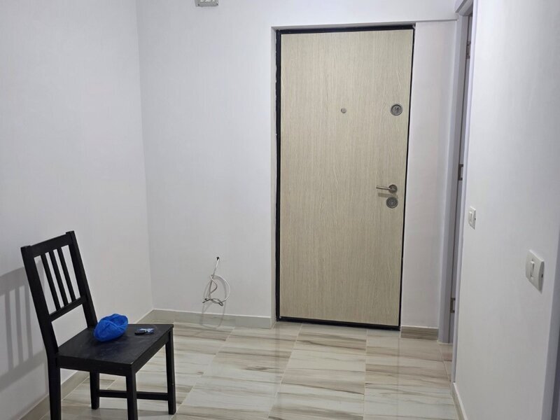 Titan, chiar pe Barajul Lotru, 5 minute metrou, parc IOR, bloc mixt